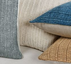 Olan Handknit Pillow Cover