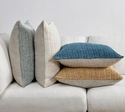 Olan Handknit Pillow Cover