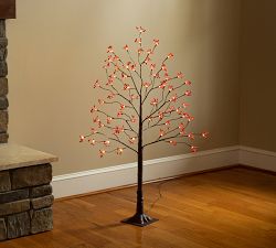 Pre-Lit Berry Holiday Tree