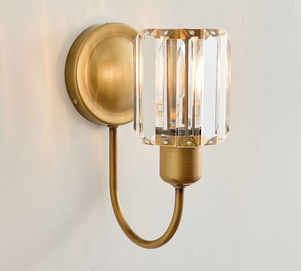 Holmes Crystal Single Sconce (10&quot;)