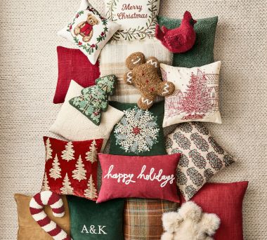 Holiday Pillows &amp; Throws