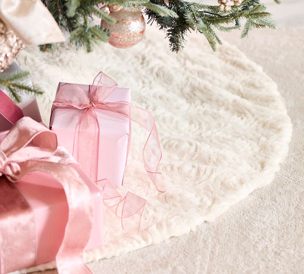 LoveShackFancy Ivory Fur with Rosettes Tree Skirt