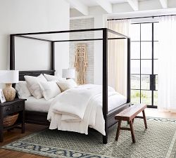 Custom Saybrook Hand-Tufted Wool Rug