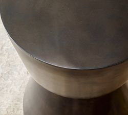 Open Box: Shae Round Metal Accent Table (13.5&quot;)