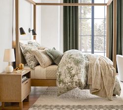 Jardin Toile Duvet Cover