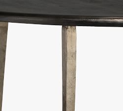 Wildomar Round Dining Table