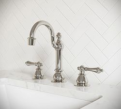 Essa Metal Lever Handle Bathroom Sink Faucet