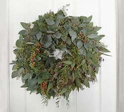 Fresh Pepperberry &amp; Seeded Eucalyptus Wreath