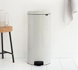 Brabantia 8 Gallon NewIcon Step On Trash Can
