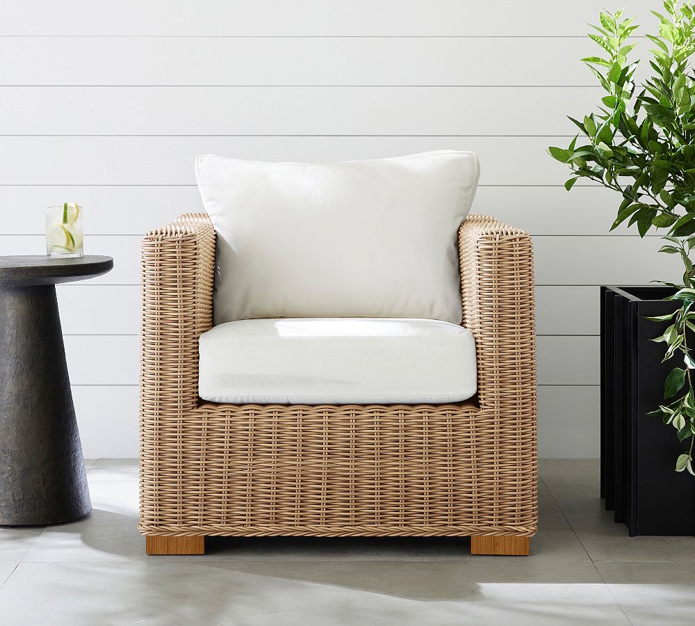 Huntington Wicker Square Arm Outdoor Lounge Chair
