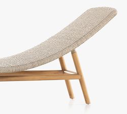 Encinitas Wicker Outdoor Single Chaise Lounge