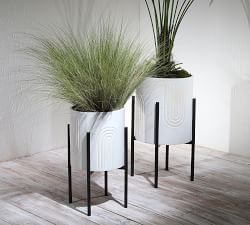 Bella Patterned Raised Planters with Gold Stand - Set of 2