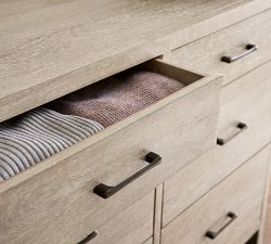 Aptos 9-Drawer Dresser (72&quot;)