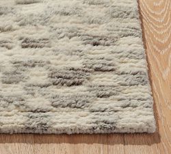 Seriphina Hand-Tufted Wool Rug