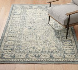 Oaklynn Handwoven Wool Rug