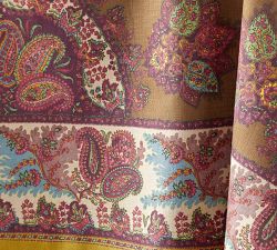 Lynn Paisley Organic Tablecloth