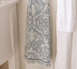 Delphine Sculpted Towel