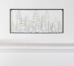 Christmas Tree Metal Wall Decor