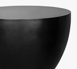 Tempo Concrete Round Outdoor Side Table (24&quot;)