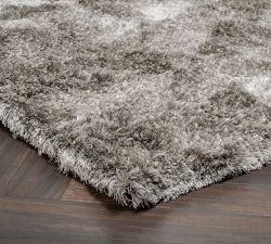Open Box: Eren Handwoven Shag Rug