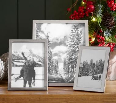 Up to 40% off Frames &amp; Wall Decor