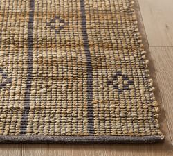 Open Box: Nayomi Handloomed Jute Rug