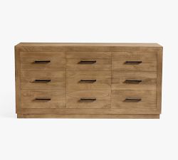 Oakleigh 9-Drawer Dresser (71.5")