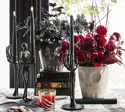 Faux Lit Black Maple Leaf Bundle