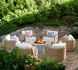 Huntington Wicker Swivel Round Outdoor Lounge Chair