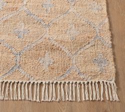 Luna Rug Swatch - Free Returns Within 30 Days