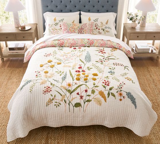 Spring Floral Bouquet Quilt