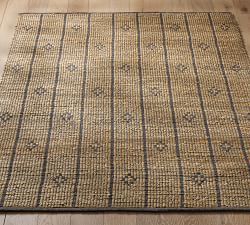 Open Box: Nayomi Handloomed Jute Rug