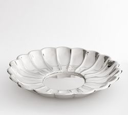 Heritage Silver Scalloped Serving Bowl