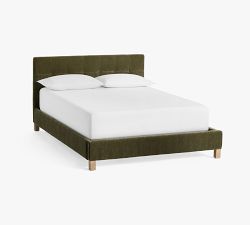 Arlo Upholstered Tufted Bed
