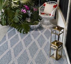 Winda Performance Diamond Rug