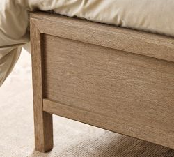 Toulouse Sleigh Bed