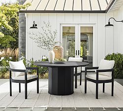 Malibu Metal Round Outdoor Grand Dining Table (56")
