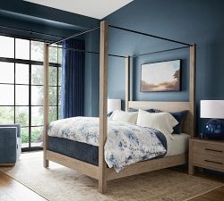 Finn Nightstand (31")