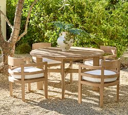 Woodside Round Extendable Outdoor Dining Table (54"-74")