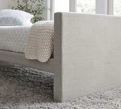 Elliot Upholstered Daybed