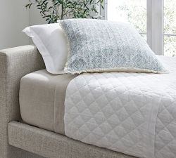 Elliot Upholstered Daybed