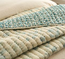 Floral Cloud Reversible Quilt