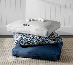 Sunbrella® Spectrum Pet Bed