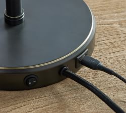 Dahlia Metal Articulating USB Task Table Lamp (28")