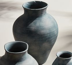 Maria Vase