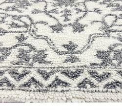 Kaya Hand-Tufted Wool Rug
