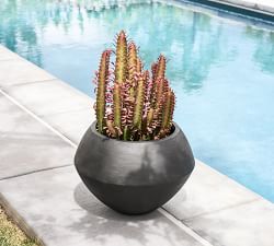 Porto Outdoor Planters