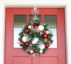 Adjustable Indoor/Outdoor Wreath Hanger