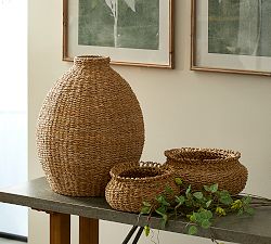 Amelie Seagrass Teardrop Vase