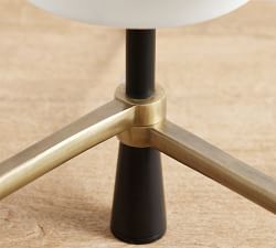 Leland Metal 3-Light Table Lamp (15")